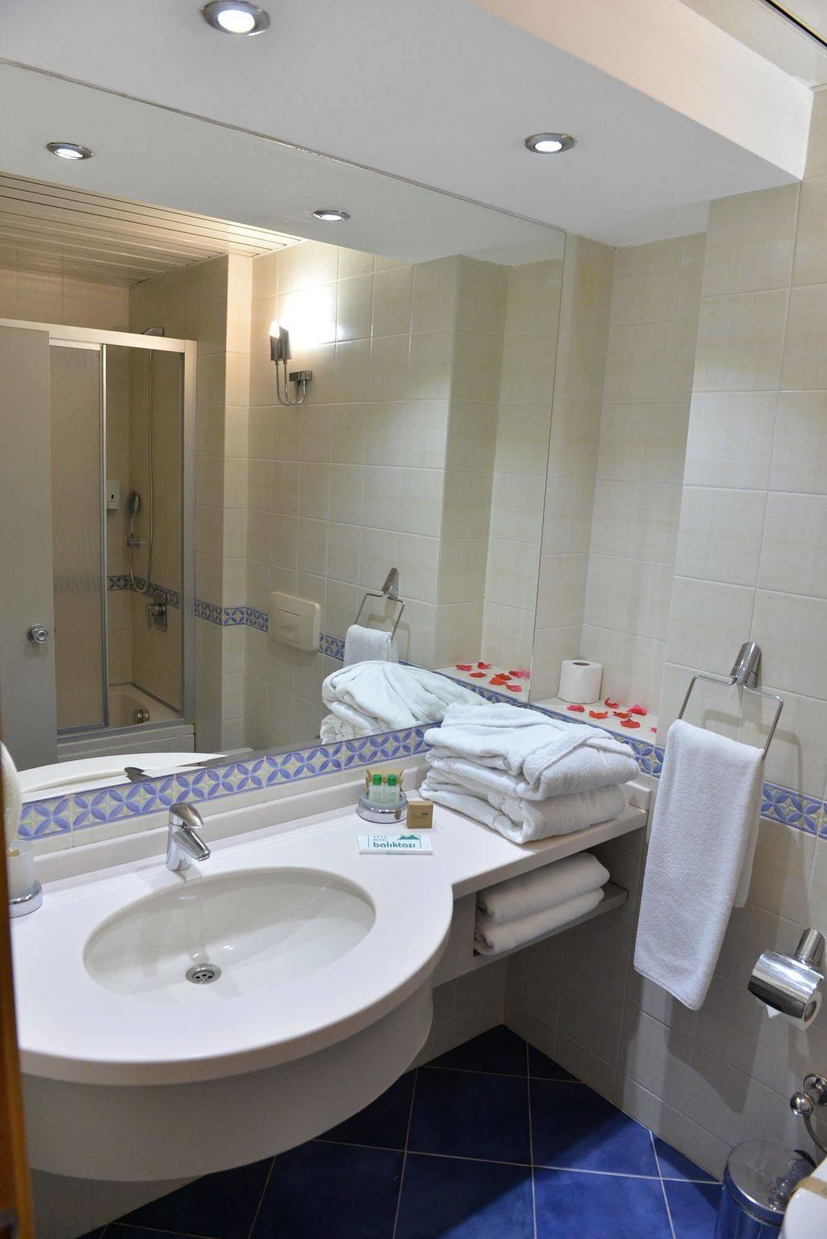 Baliktasi Hotel Ordu Buitenkant foto